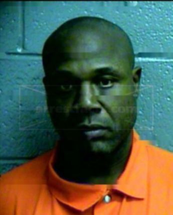 Derrick R Kelley