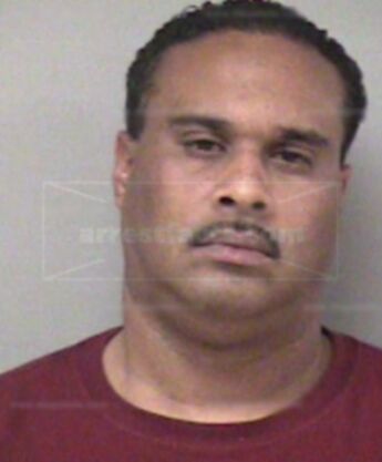 Shaun L Foster