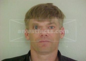 Travis L Stevenson