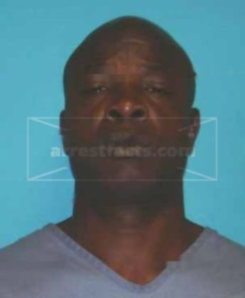 Darrick L Shackleford