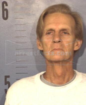 Tommy Gene Wood