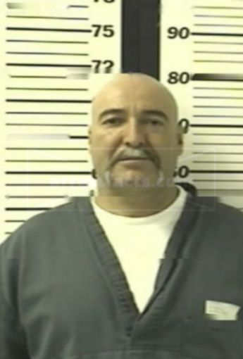 Guillermo E Valdez