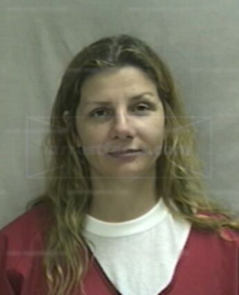 Kristen R Becker