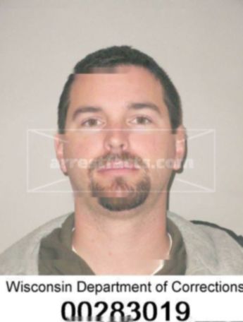 Shane L Hoefer