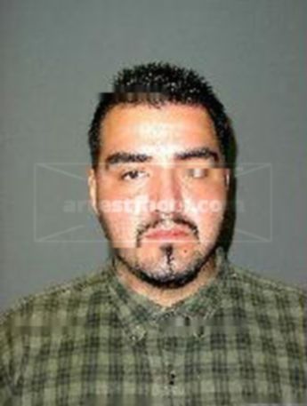 Alberto J Meza