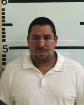 Sergio James Vela