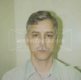 John L Gitzen
