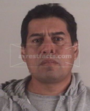 Hector Almendariz