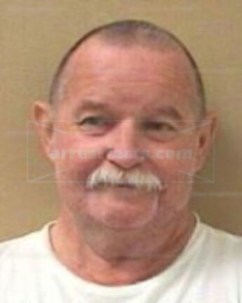 Bobby W Hardie