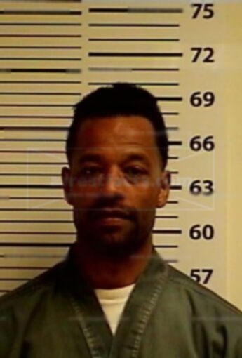 Larry L Richardson