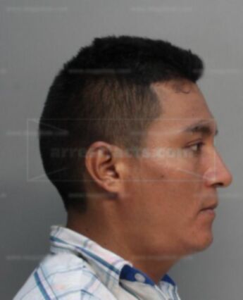 Ivineo Leon
