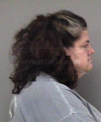 Tammy M Roach