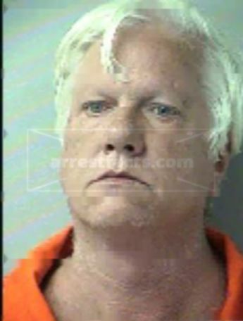 Robert Arlin Braden