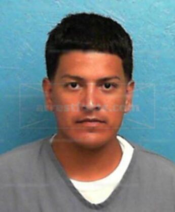 Roberto Adame Vinton