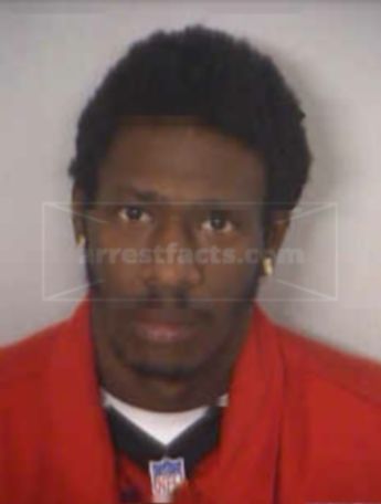Latravion Lyons