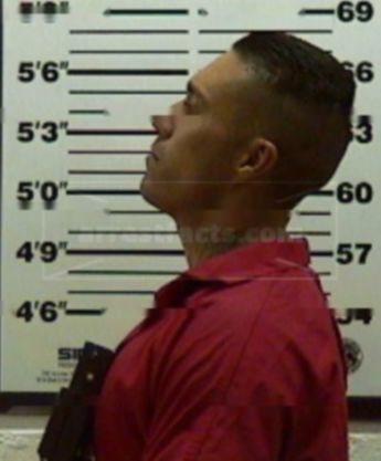 Luis Eduardo Gonzales