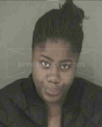 Alensia L Massey