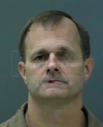 Lee Courtney Hutchinson