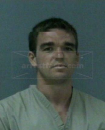 Zachary R Lucas