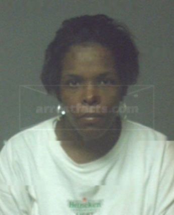 Muriel Lynn Starks