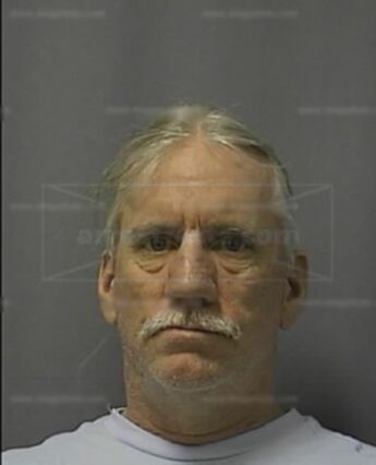 Lonnie D Mcafee