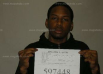 Deandre L Avery