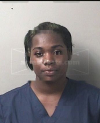 Savanna Deauntinette Curry