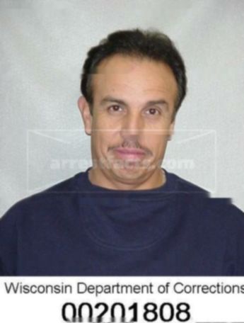 Lorenzo L Gonzales
