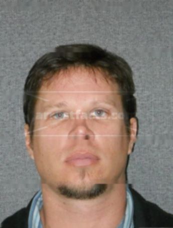 Jeffrey E Walski