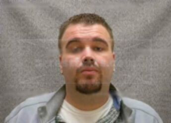 Dustin L Seefert