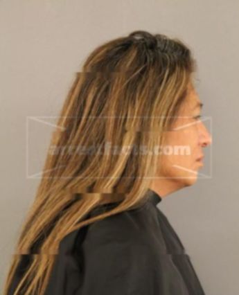 Dora Espinoza