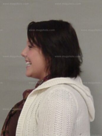 Joanna L Knitter
