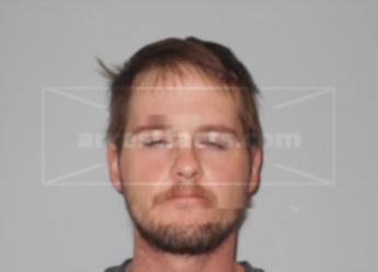 Travis L Slaback