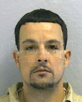 Martin J Reyes