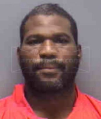 Tommy Lee Williams