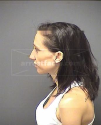 Leslie Anne Roberts
