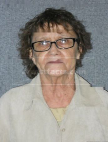 Velma J Lund