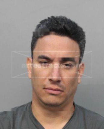 Alejandro Valencia