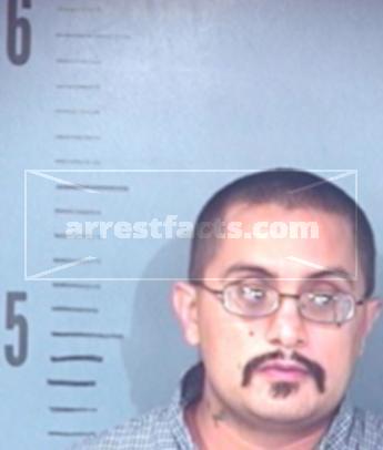 Benny Flores