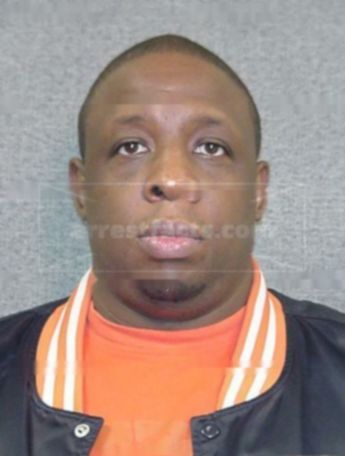 Warren D Moseberry