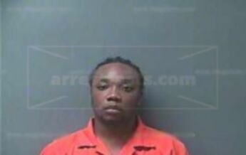 Che L Williams Jr.