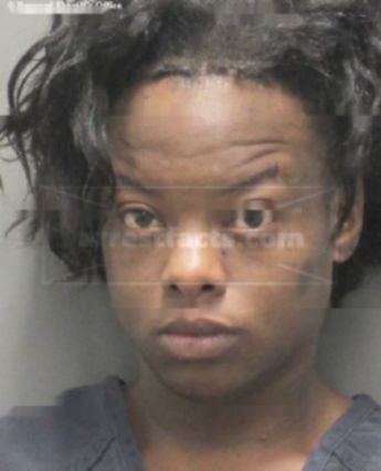 Shantavia Andrea Robinson