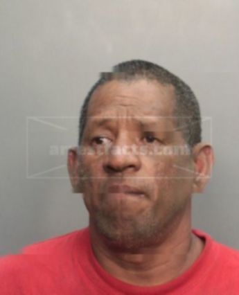 Lennie Gordon