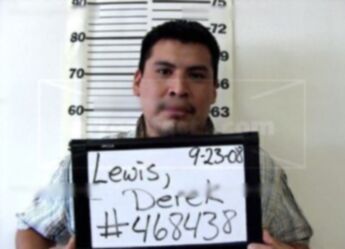 Derek Lewis