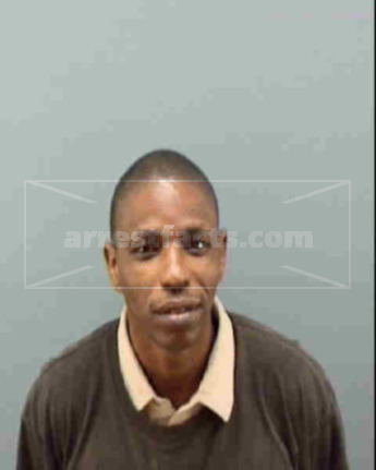 Jeffery L Worthy