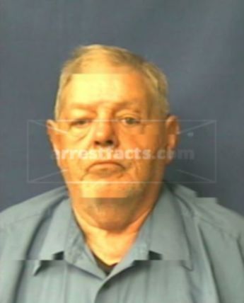 William D Maddux