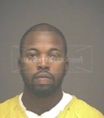 Darell J Williams