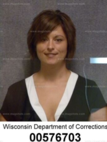 Tara R Hill