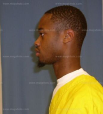 Donavan Bond