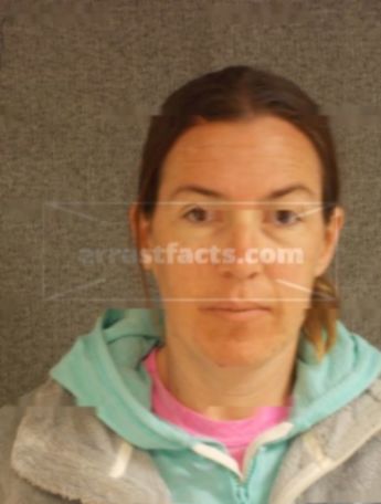 Tamara R Wright